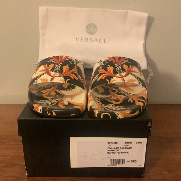 Versace Baroque Pool Slides size 38 - Picture 6 of 8